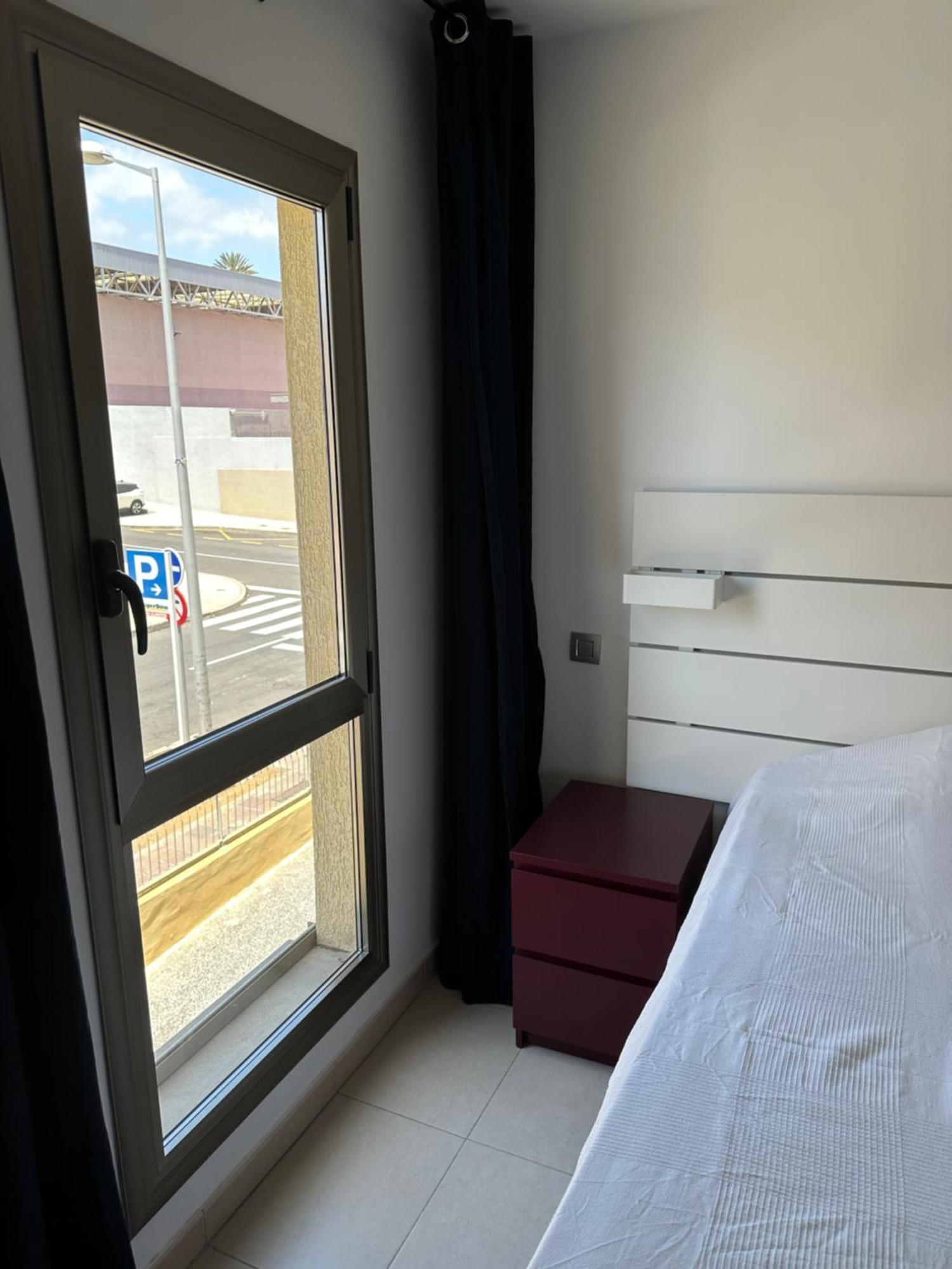 Alcala Seaside Apartment, Two Rooms, Private Parking المظهر الخارجي الصورة